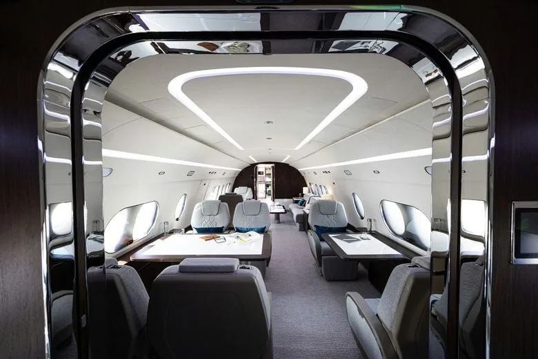 Airbus ACJ TwoTwenty – Cabin interior 1