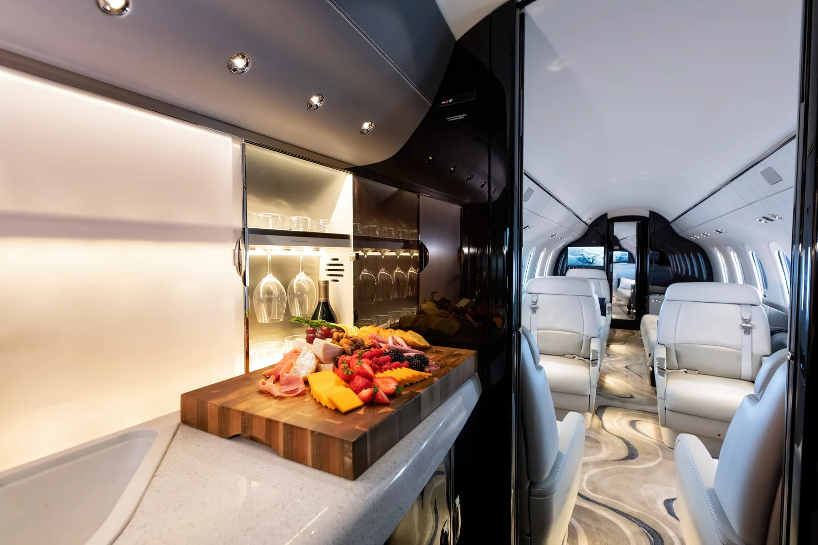 Cessna Citation Longitude – Cabin interior 2