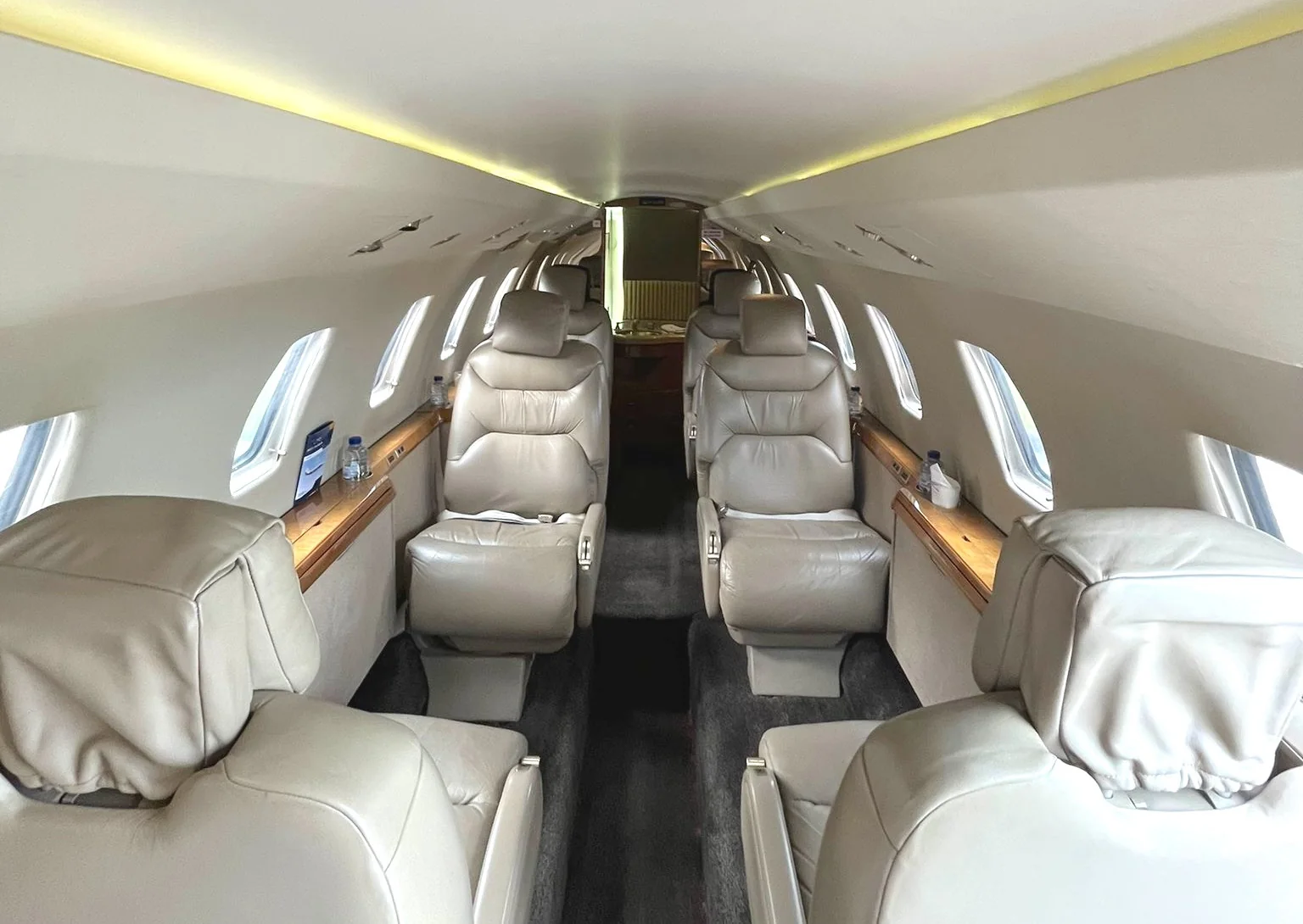 Cessna Citation VII – Cabin interior 1
