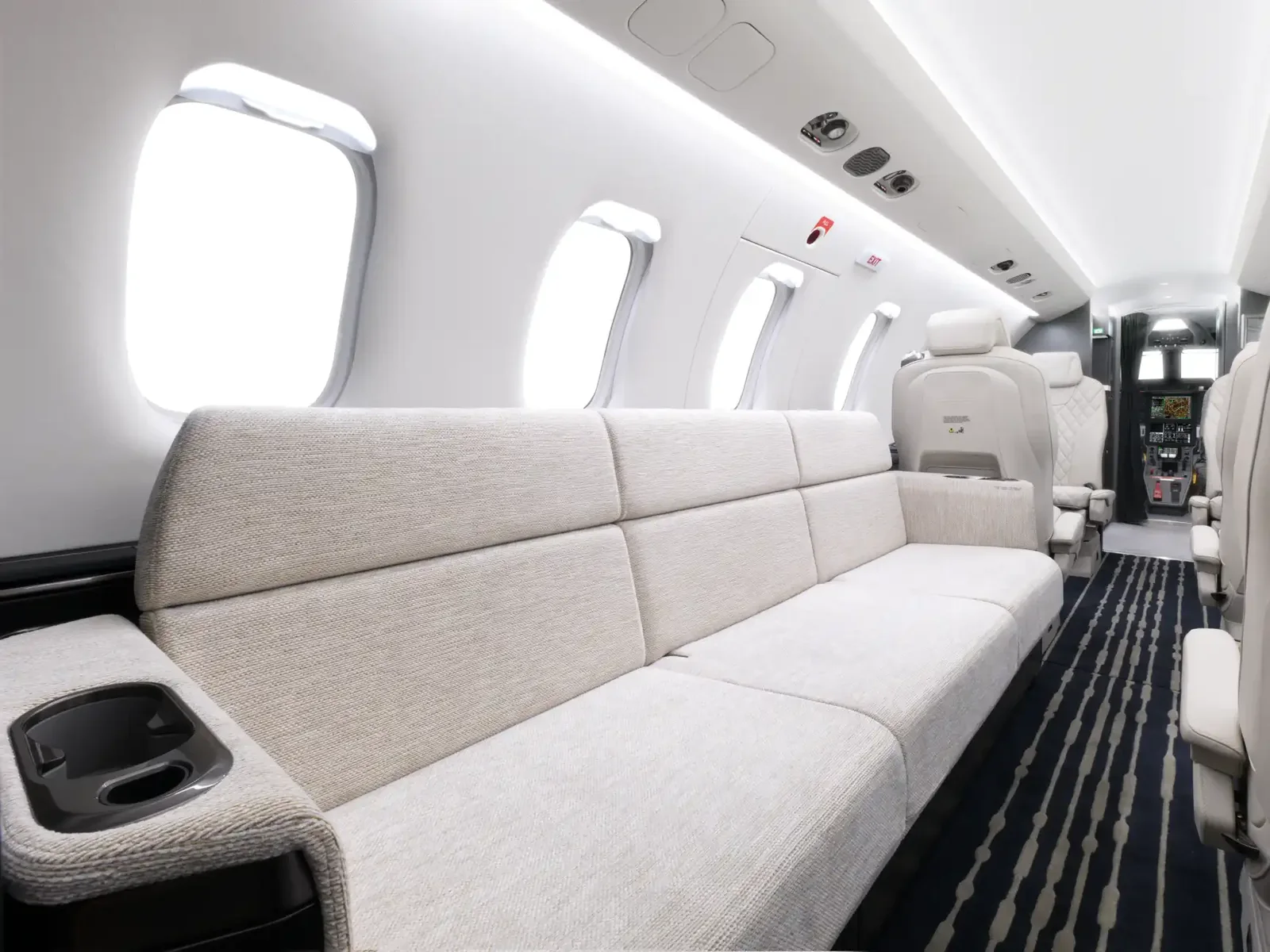 Pilatus PC-24 – Kabineninnenraum 2