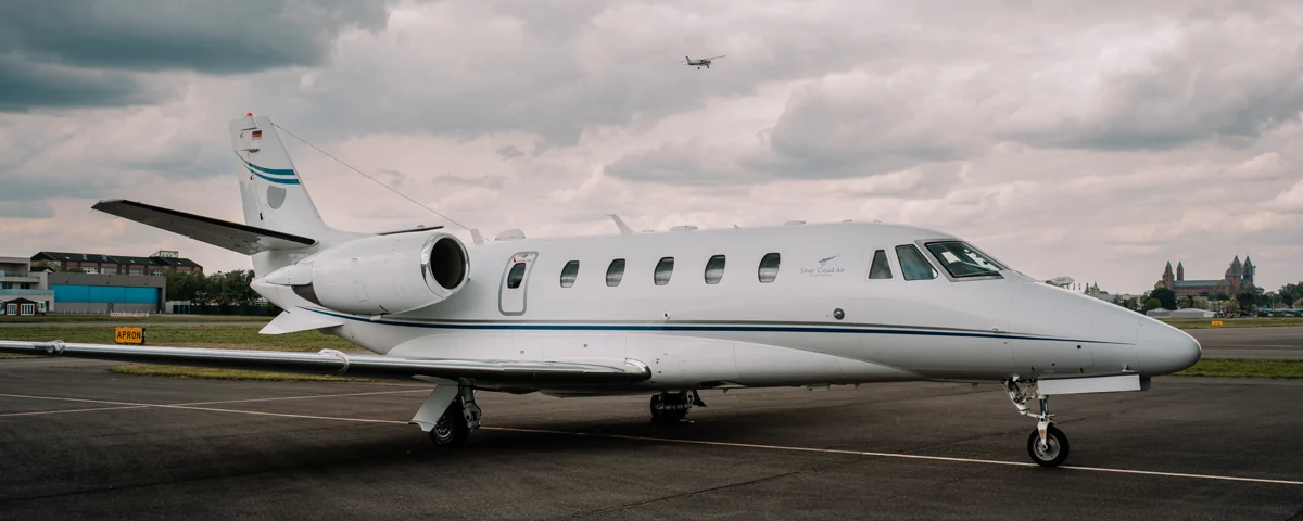 Before: the Citation XLS+ in its previous paint scheme.